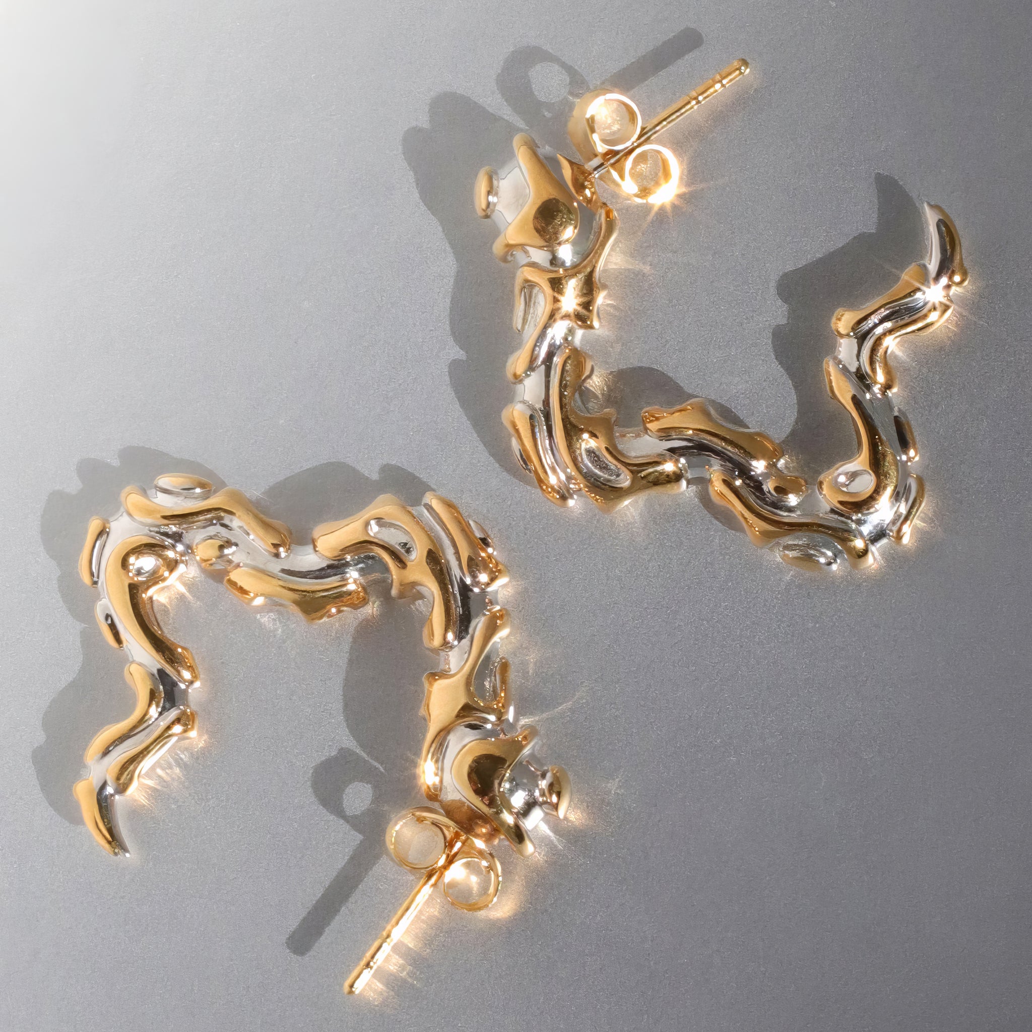 TENDRIL PUSHBACK EARRING