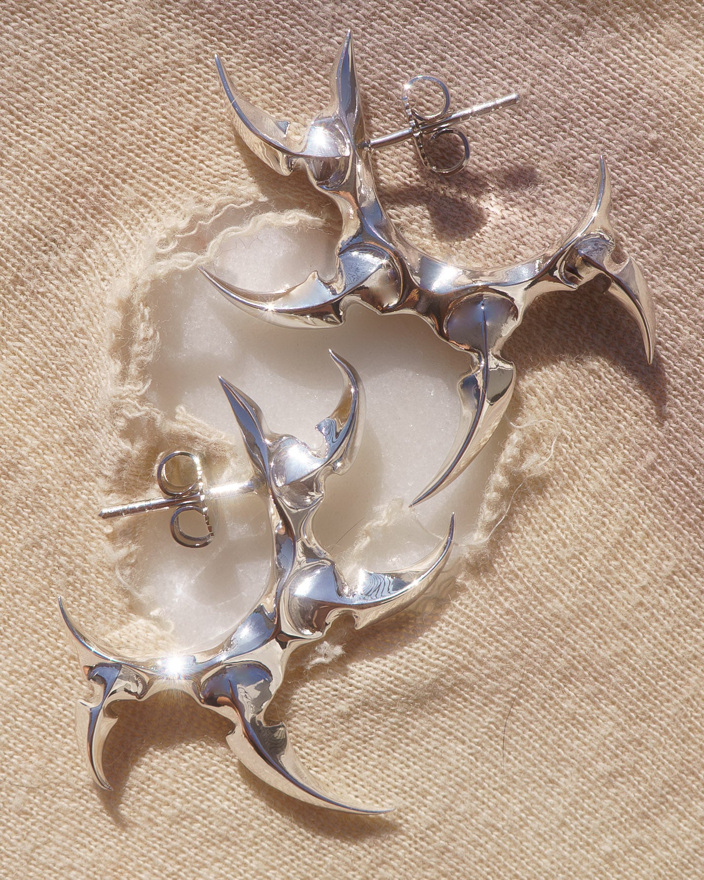 LARGE SPIRAL TOOTH EARRING