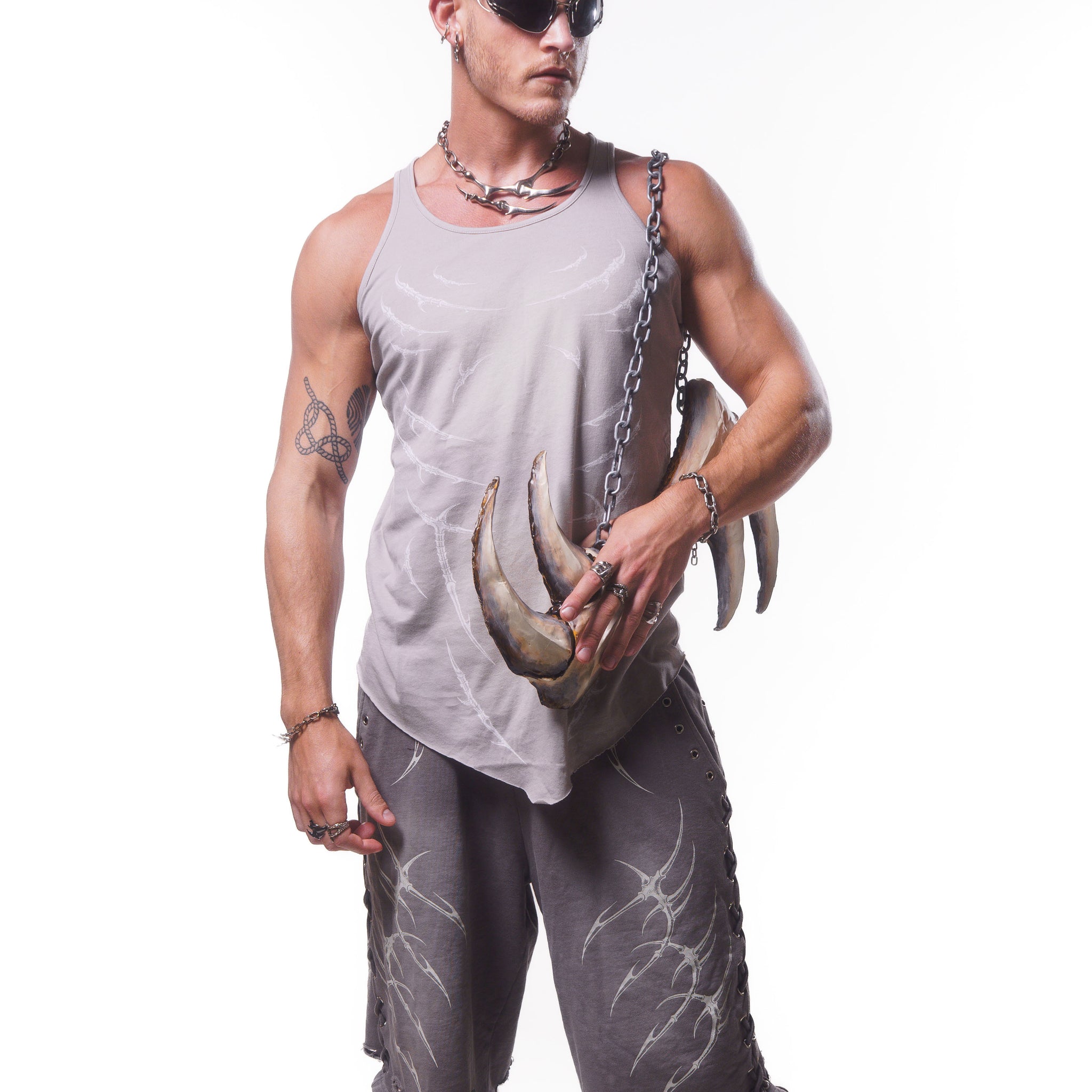 ARMOR TANK ( WASHED GREY )