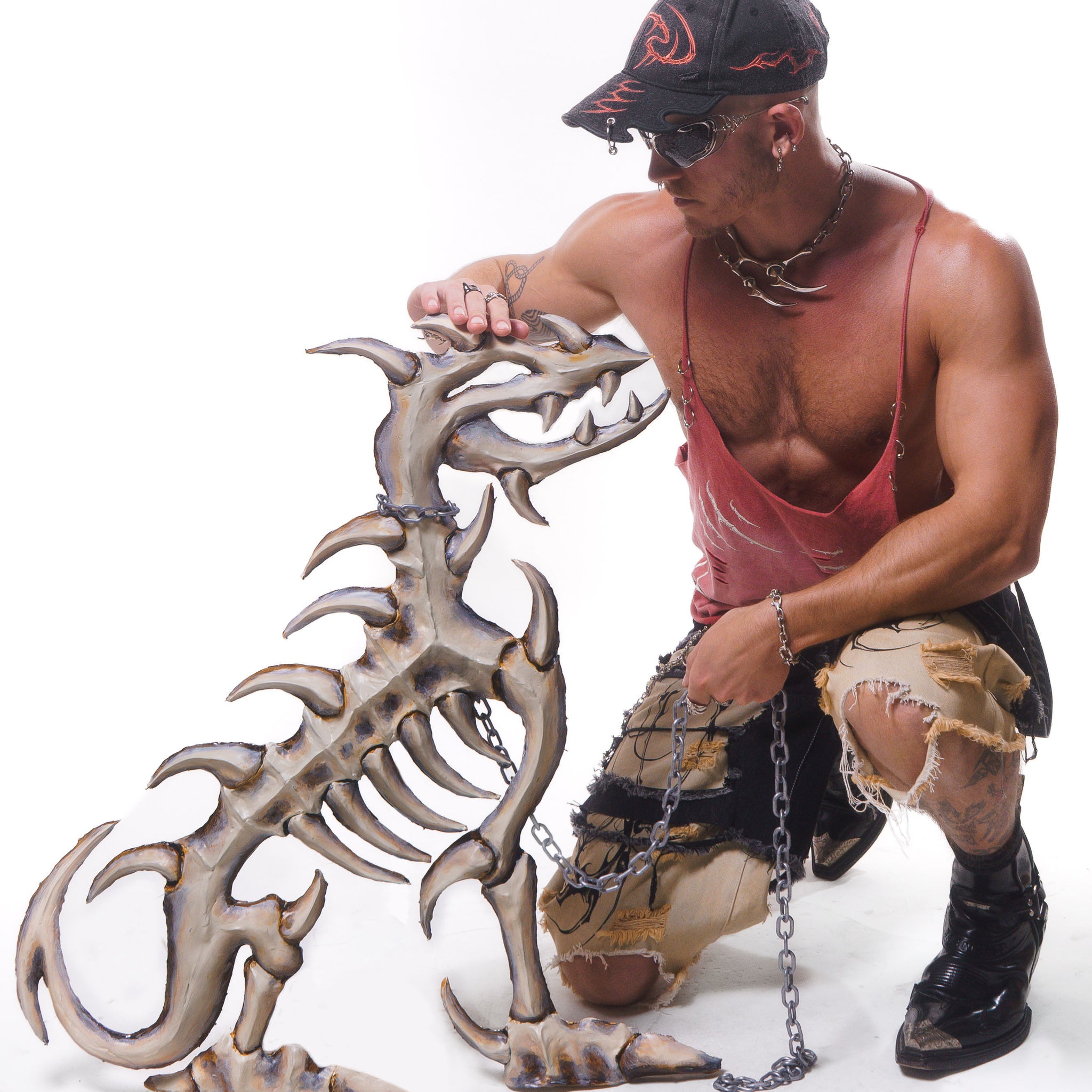 VIPER HARDWARE STRINGER TANK ( WASHED RED )